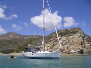 Sancerre rides to anchor at Willows anchorage on the south side of Santa Cruz Island